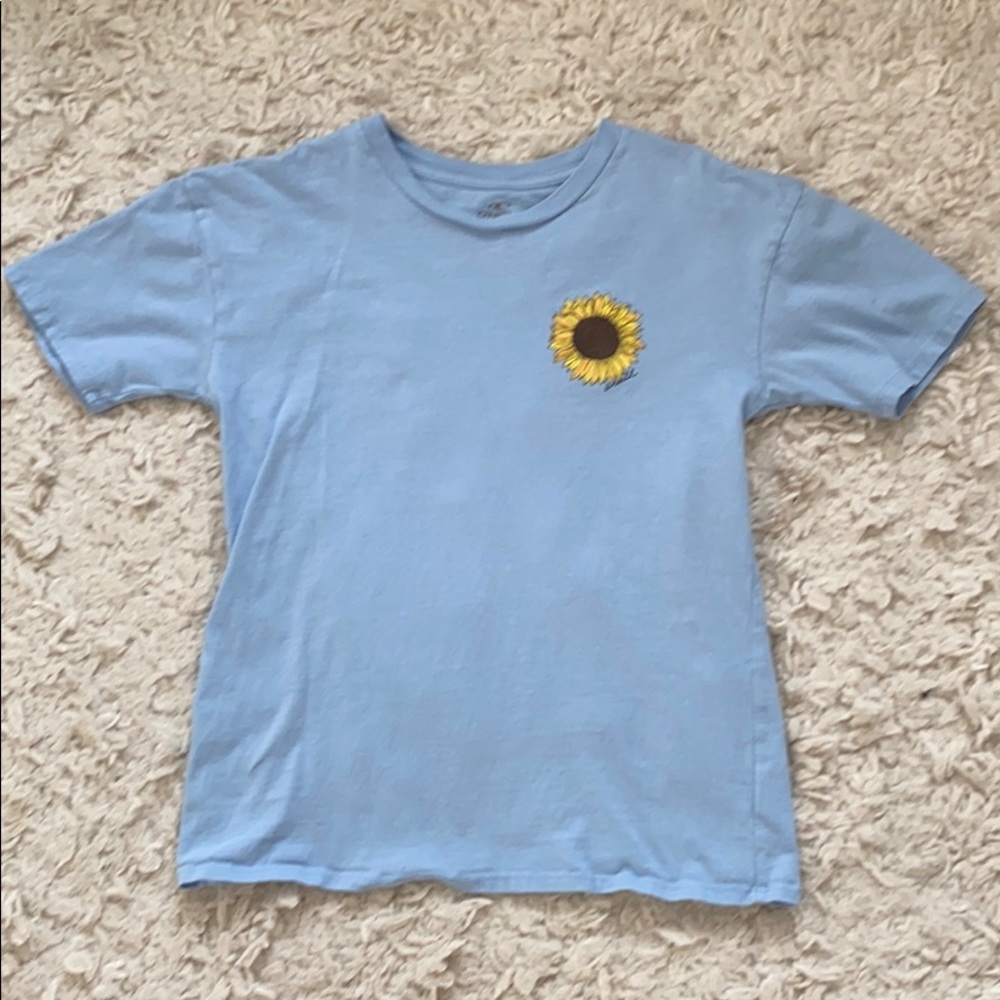 Light blue sunflower tee